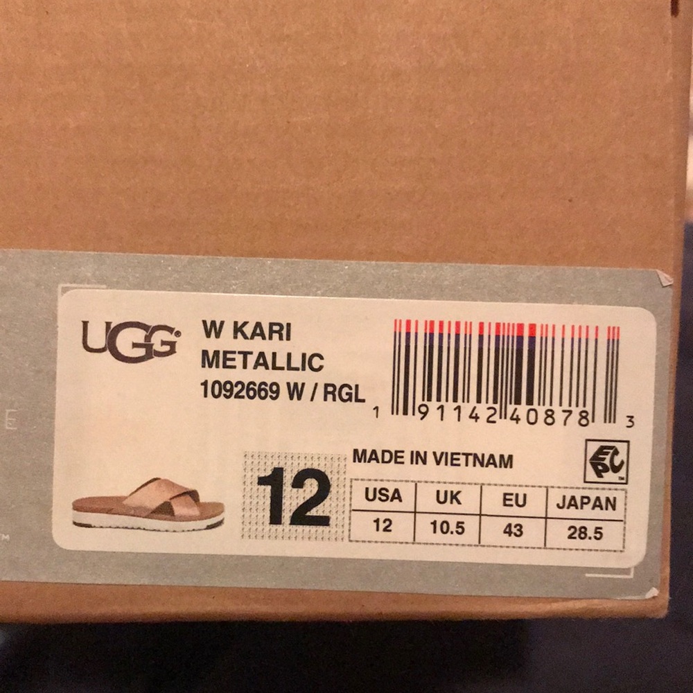 UGG metallic sandals!  Metallic rose gold